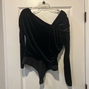 Express Black Velvet Off the Shoulder Bodysuit Women’s XL